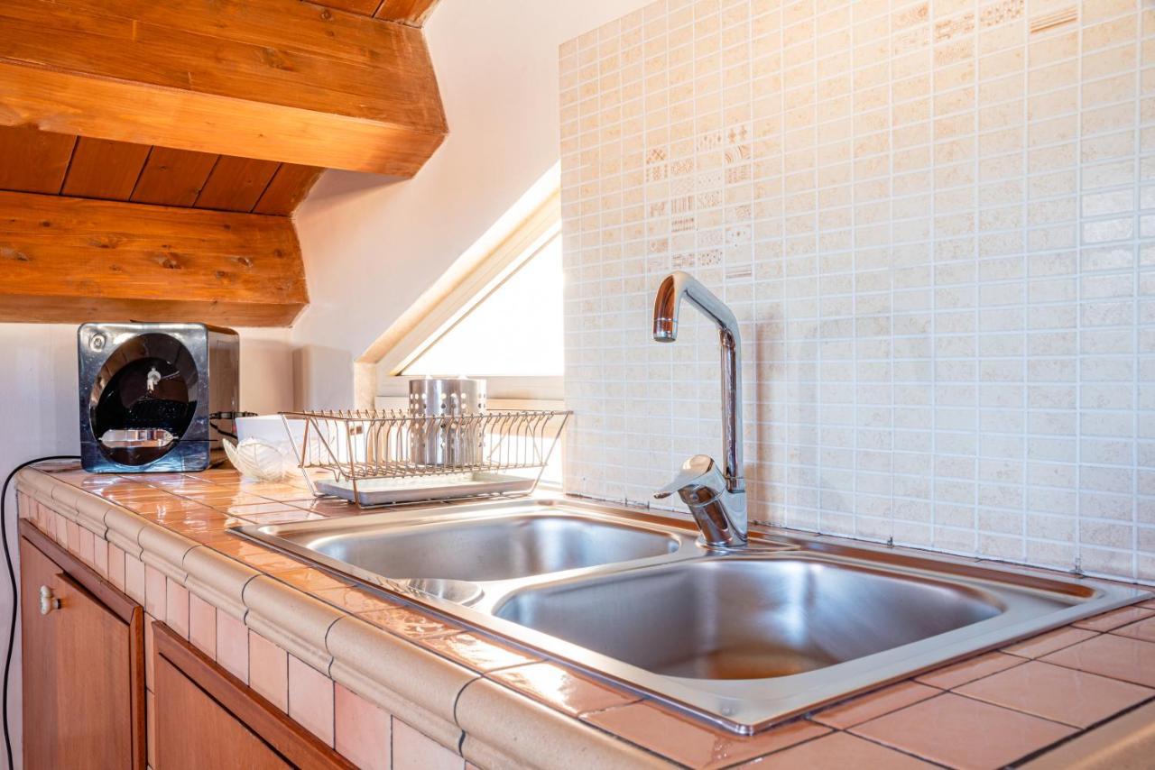 サンタ・クローチェ・カメリーナCasa Angelaアパートメント エクステリア 写真